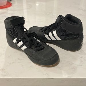 Boys wrestling shoes